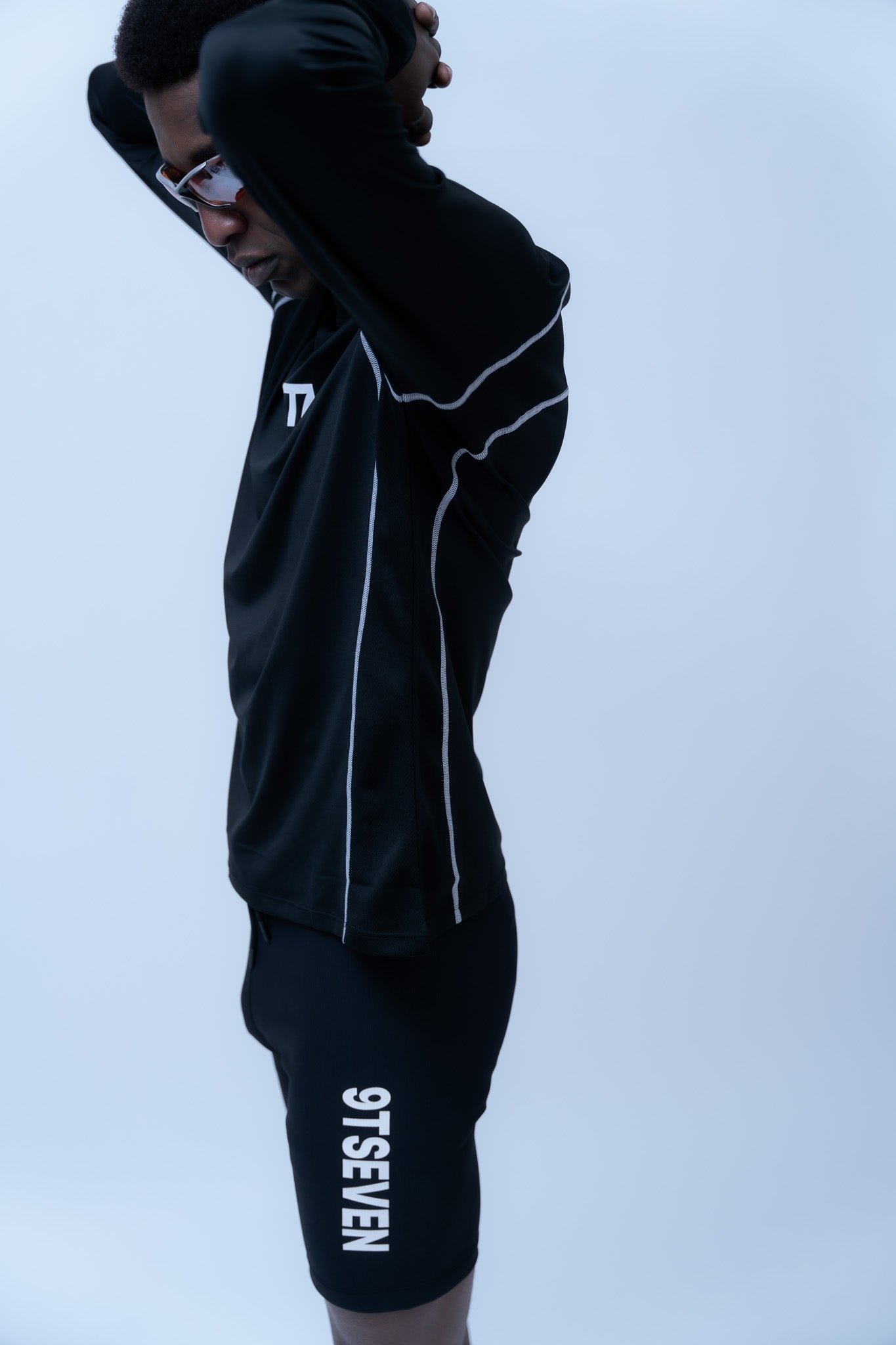 PERFORMANCE LONGSLEEVE