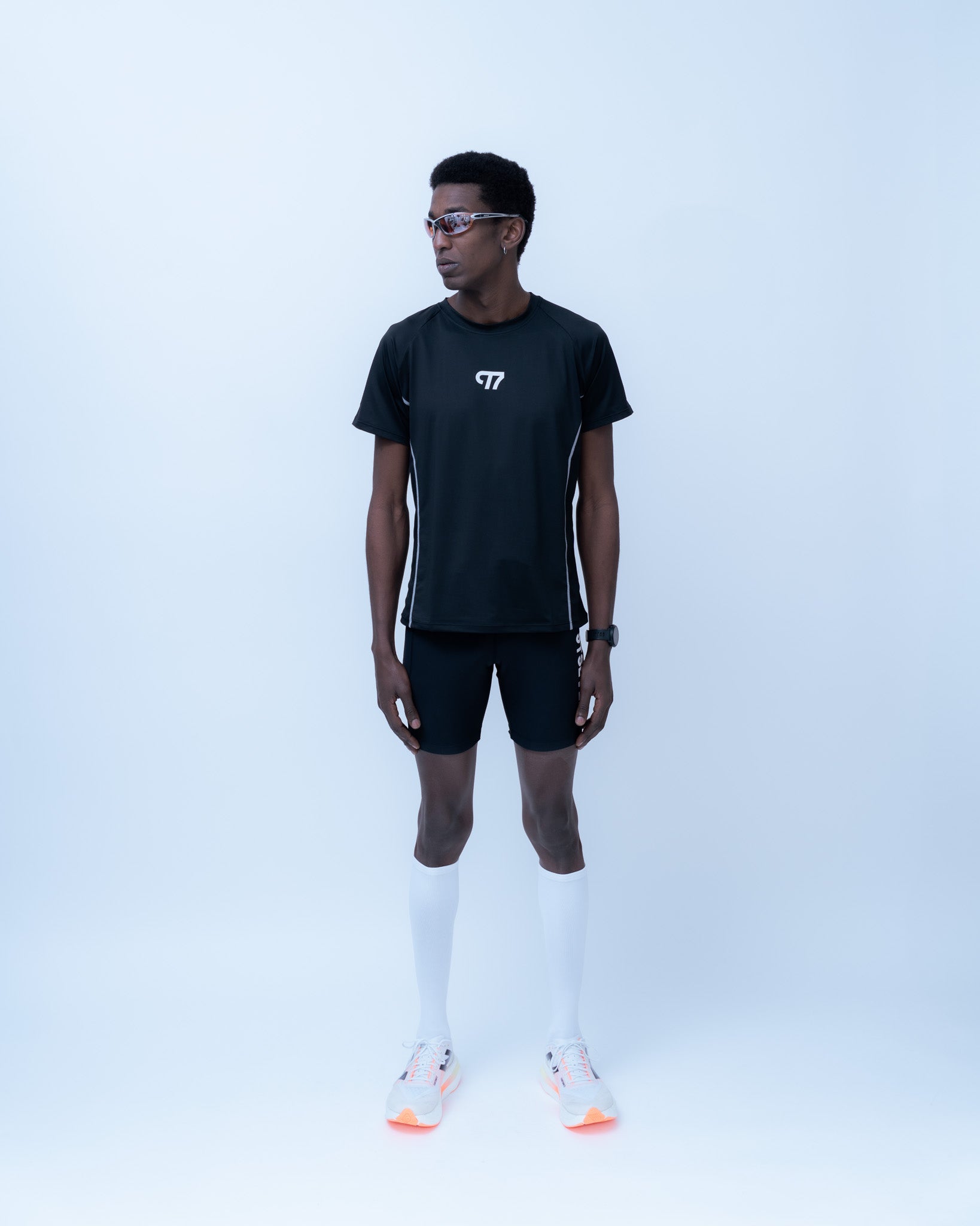 PERFORMANCE T-SHIRT